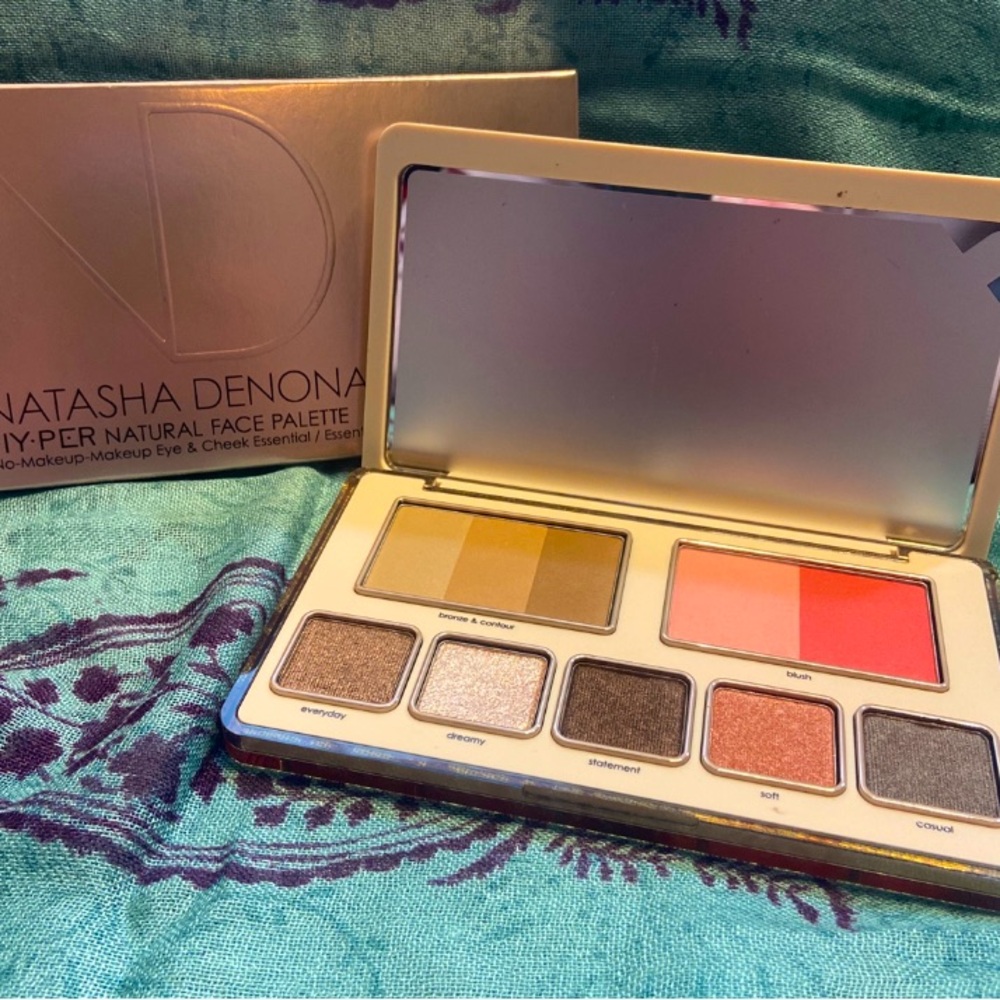 Natasha Denona hyper face palette